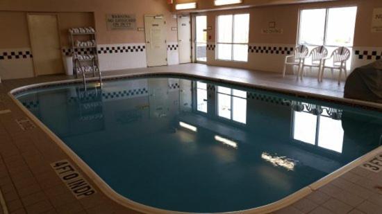 Country Inn & Suites By Radisson, Davenport, Ia Luaran gambar