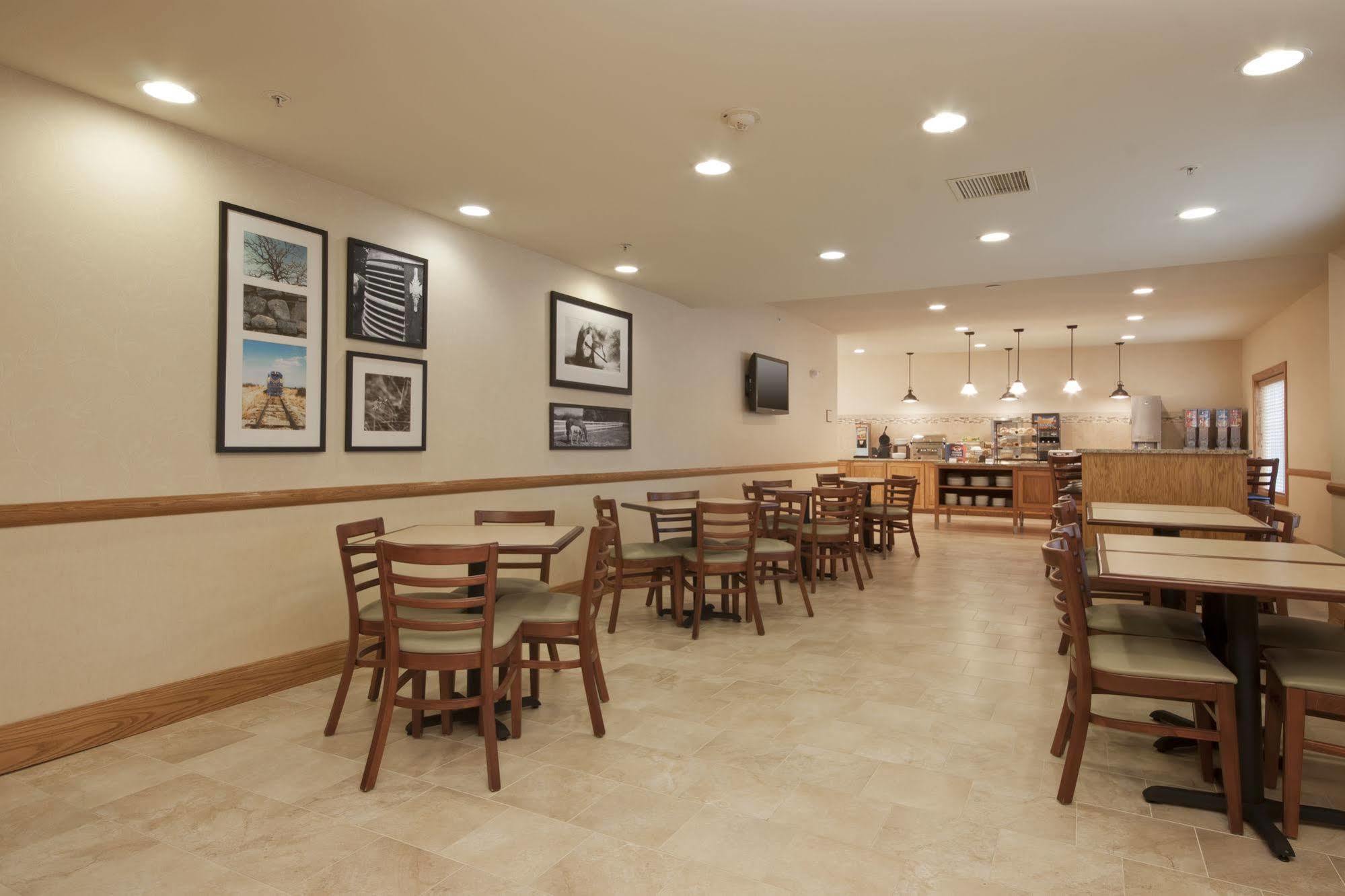 Country Inn & Suites By Radisson, Davenport, Ia Luaran gambar